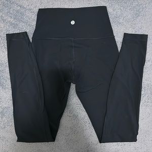 Lulu lemon align high rise 28” size 4